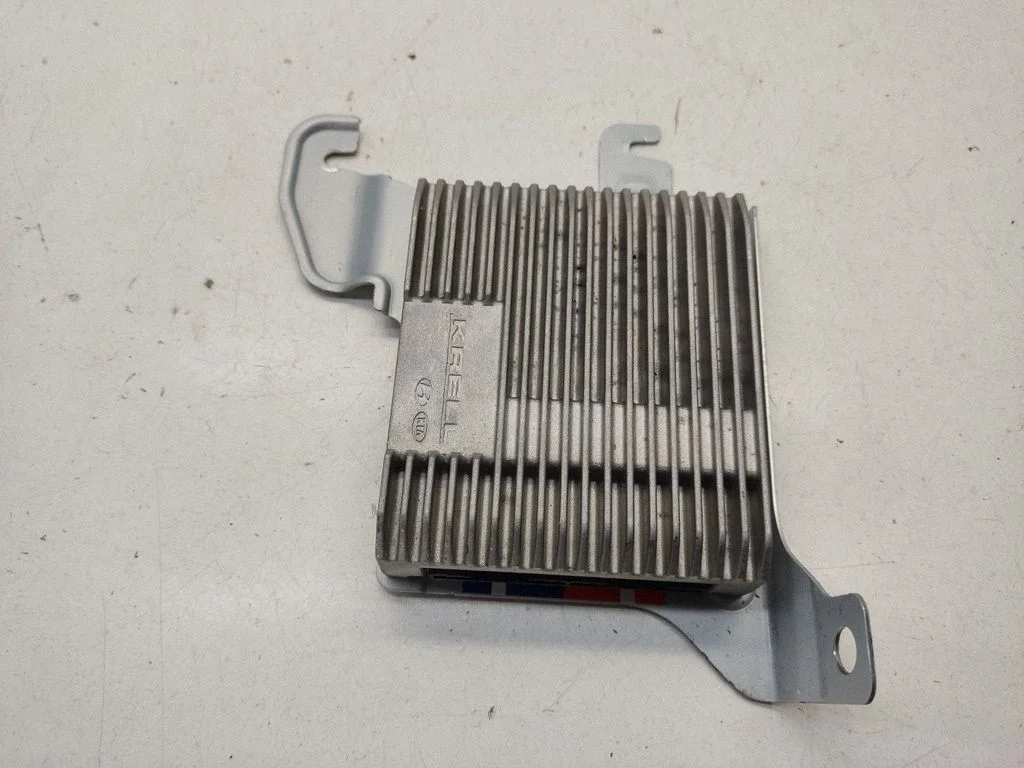 Skaņas pastiprinātājs 96370K4000