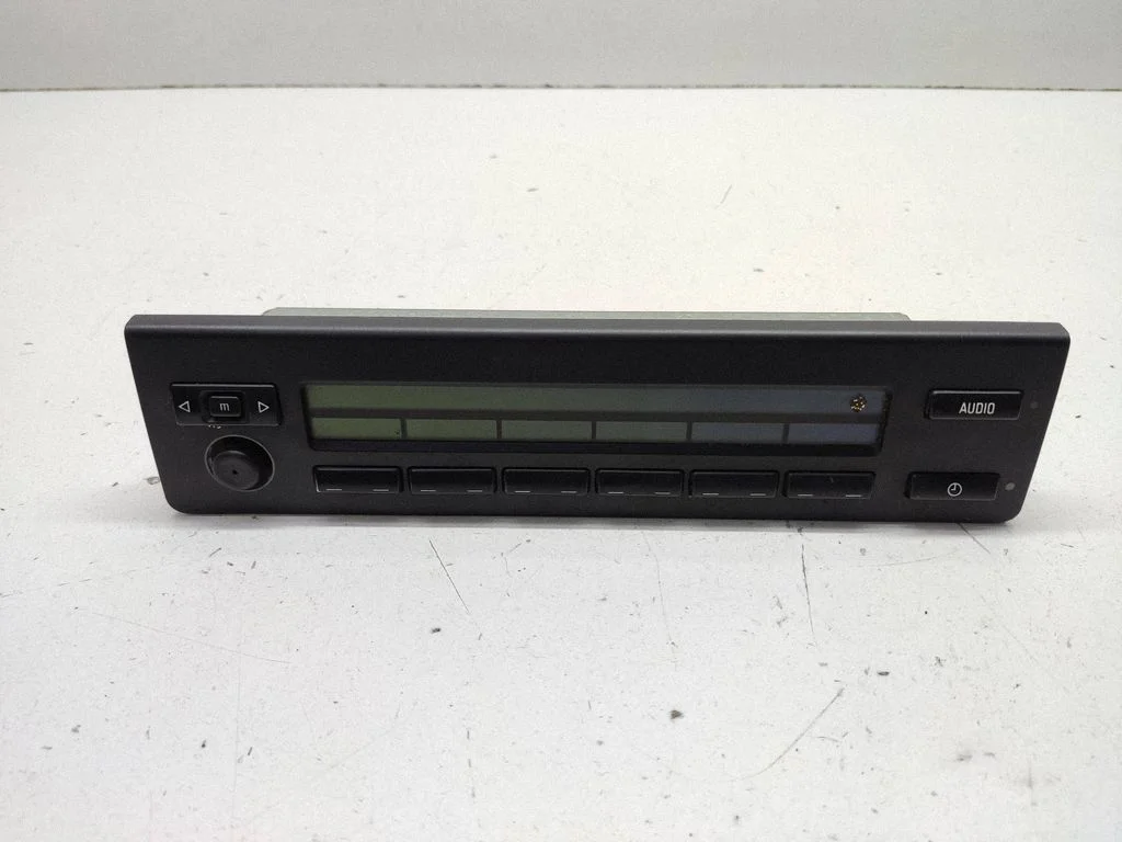 Radio/CD/DVD/GPS head unit 6906224