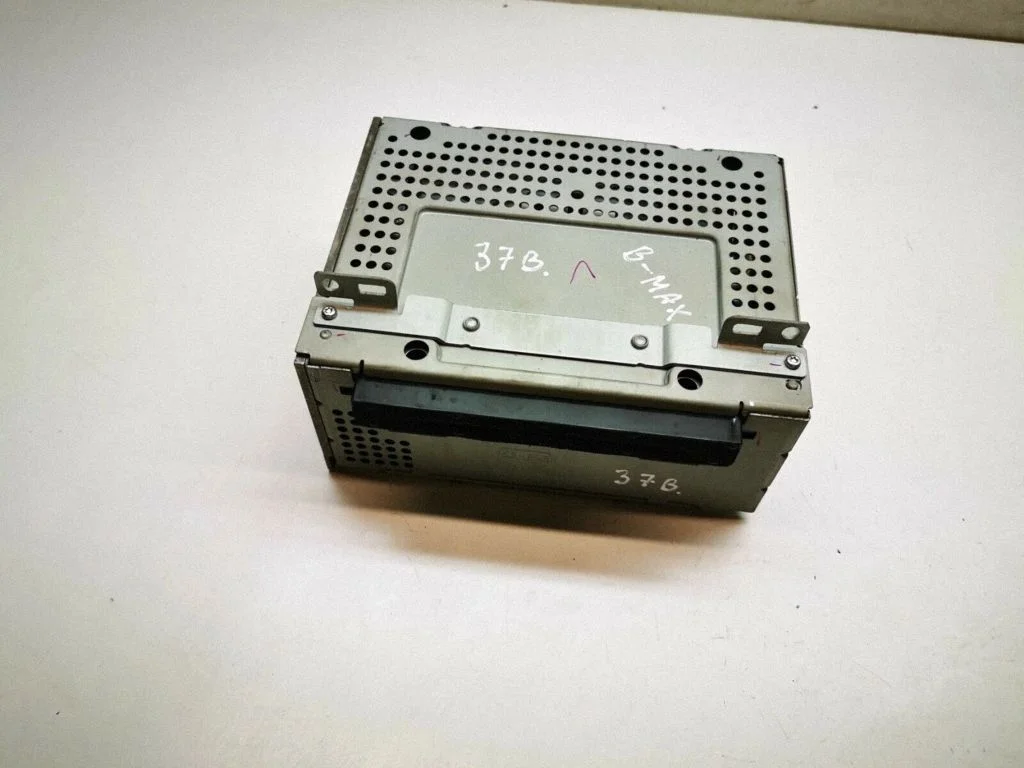 Radio, odtwarzacz CD/DVD, nawigacja EM5T18C815XE