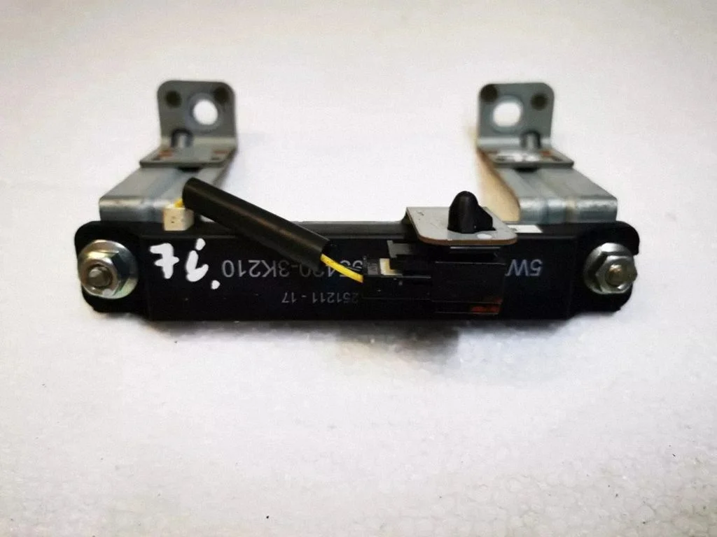 Aerial antenna amplifier – KIA Sportage (2011-2016)