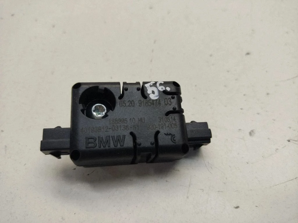 Aerial antenna amplifier – Mini One - Cooper F56 F55 (2013-)