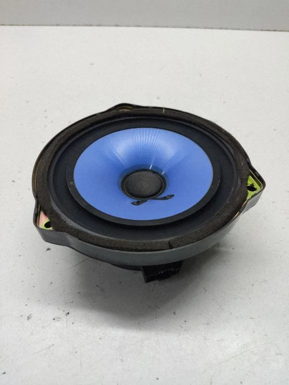 Front door speaker 0K2FC66960