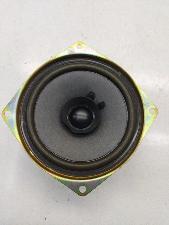 Front door speaker – BMW 7 Series E32 (1986-1994)