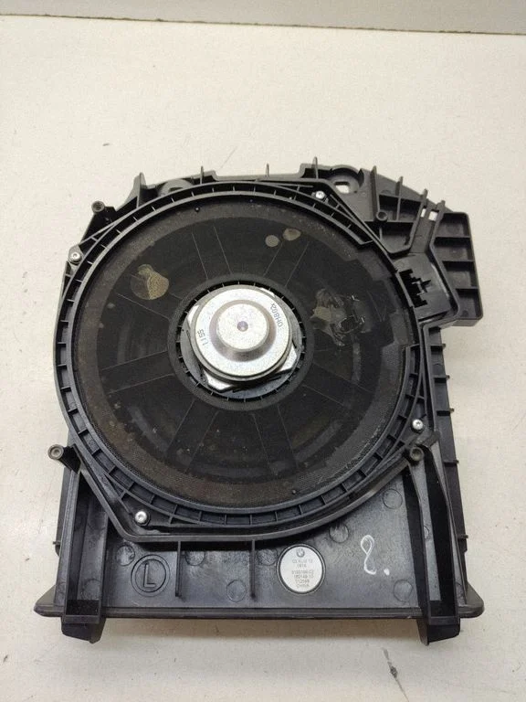 Subwoofer speaker – BMW 5 Series F10 F11 (2009-2016)