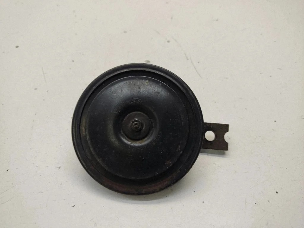 Horn signal – KIA Sportage (2005-2010)