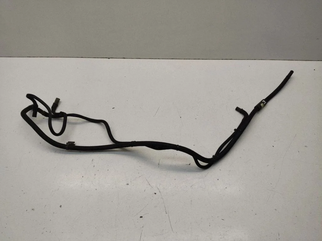 Vacuum line/pipe/hose – front