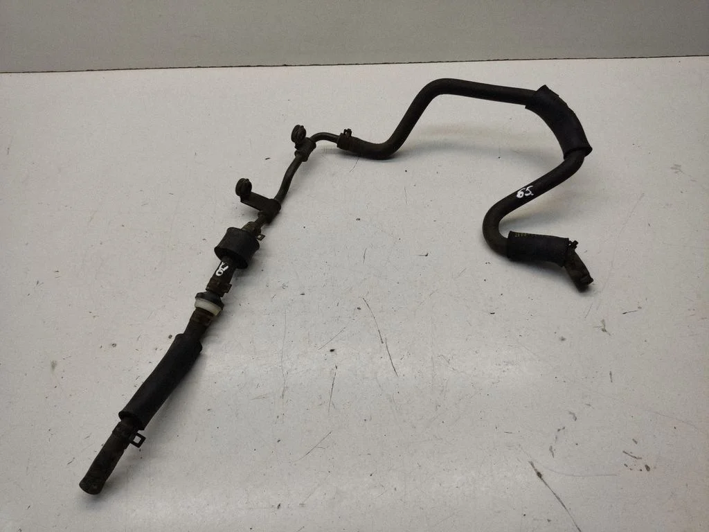 Vacuum line/pipe/hose A045346