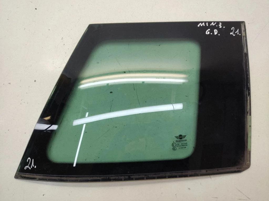 Rear side window 43R001595