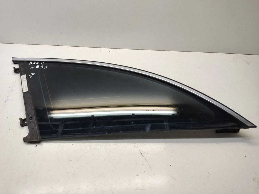 Rear side window 43R000263