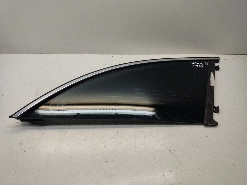 Rear side window 43R000263