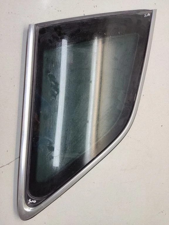 Rear side window 4M0845297