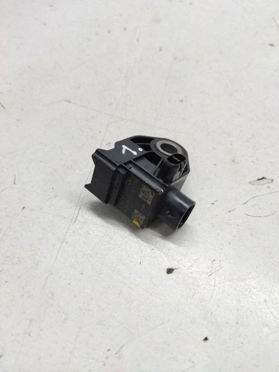 Drošības spilvenu trieciena sensors 95920M6000