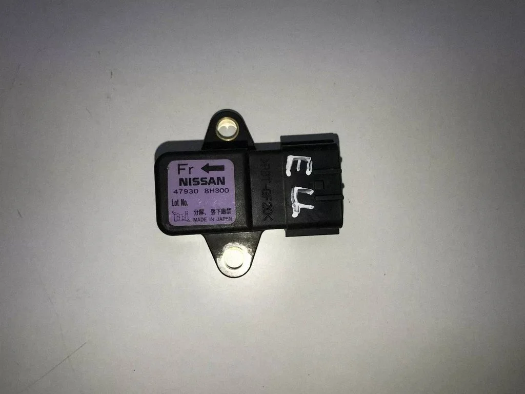 Airbag deployment crash/impact sensor 479308H300
