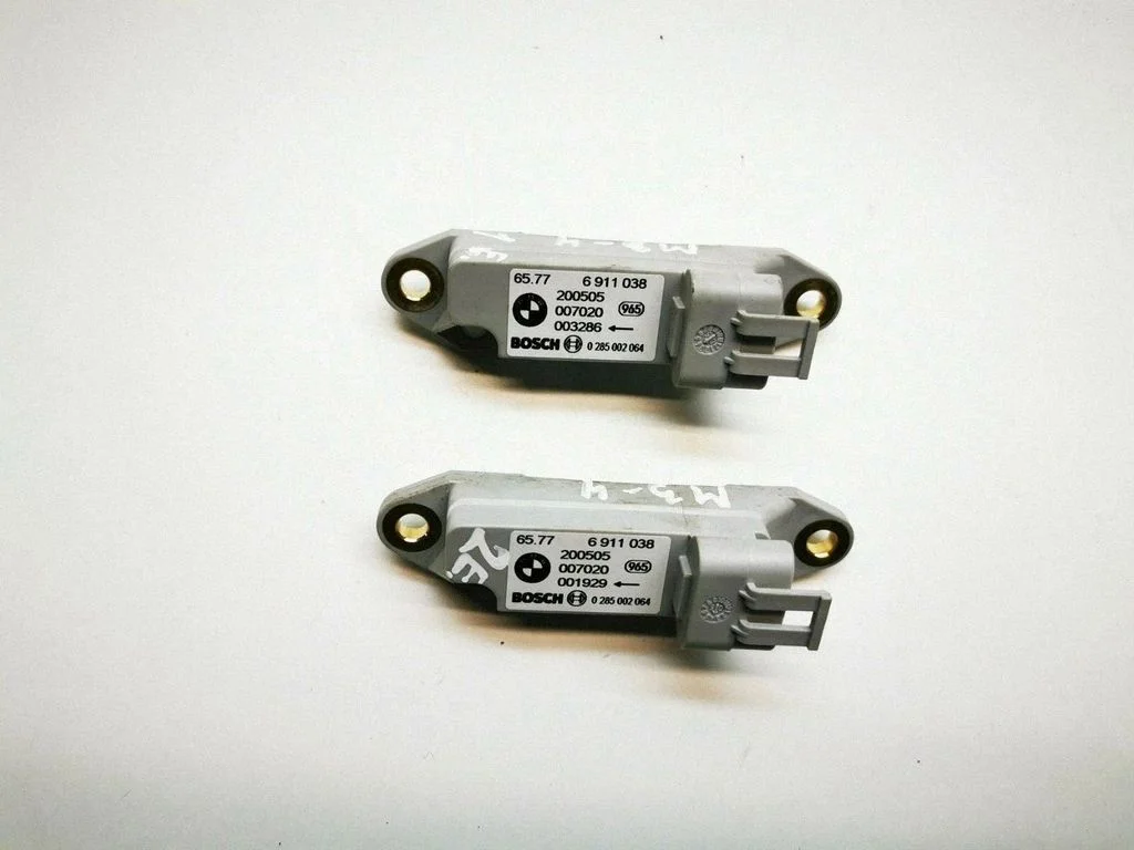 Airbag deployment crash/impact sensor 6911038
