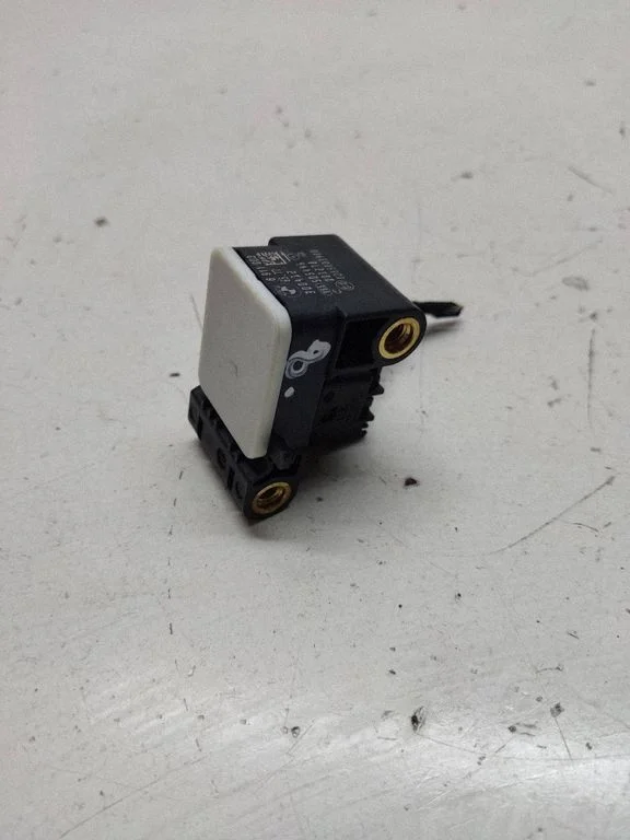 Airbag deployment crash/impact sensor 6911003