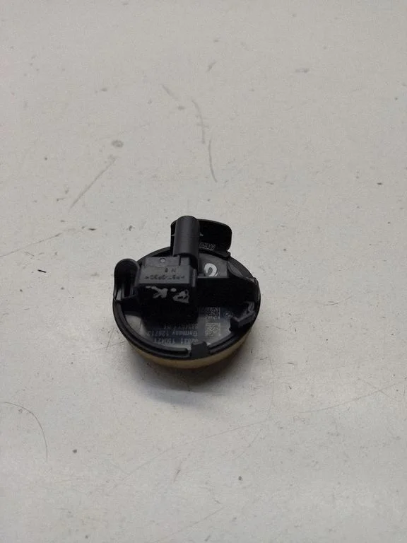 Drošības spilvenu trieciena sensors 6834911