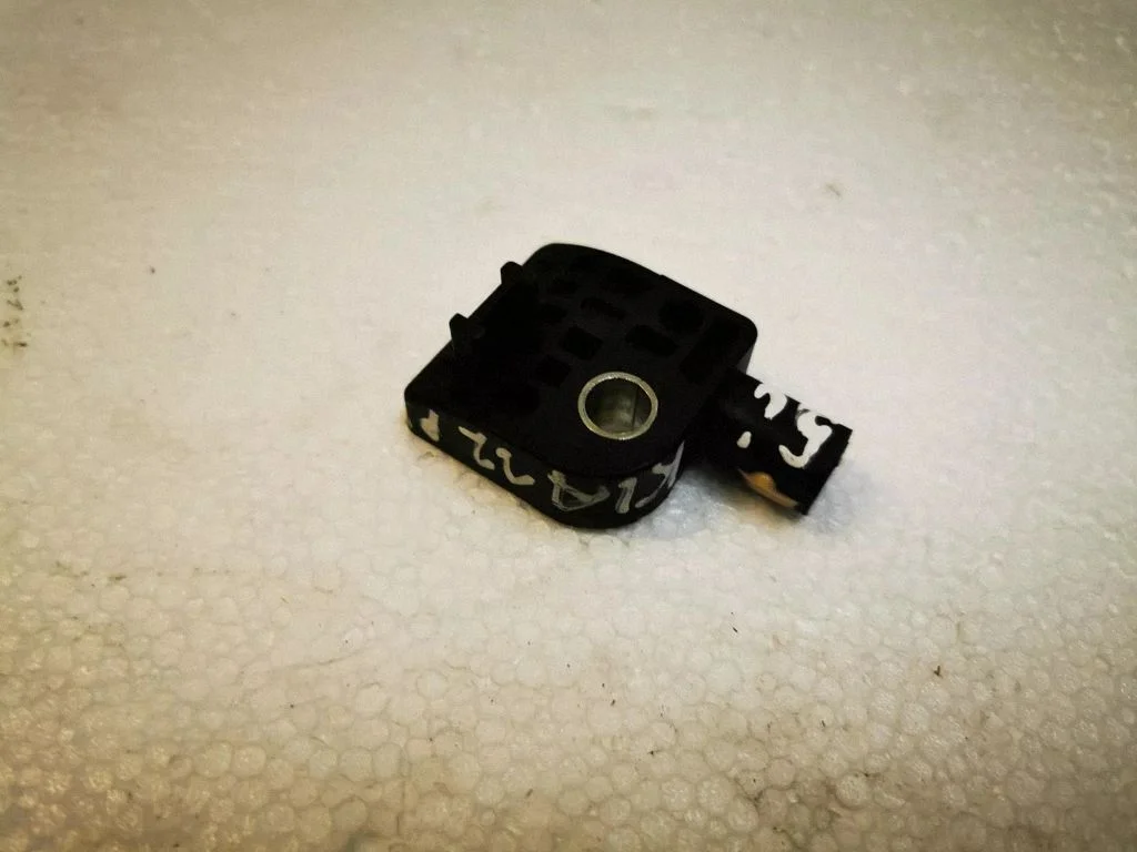 Airbag deployment crash/impact sensor 959202S000