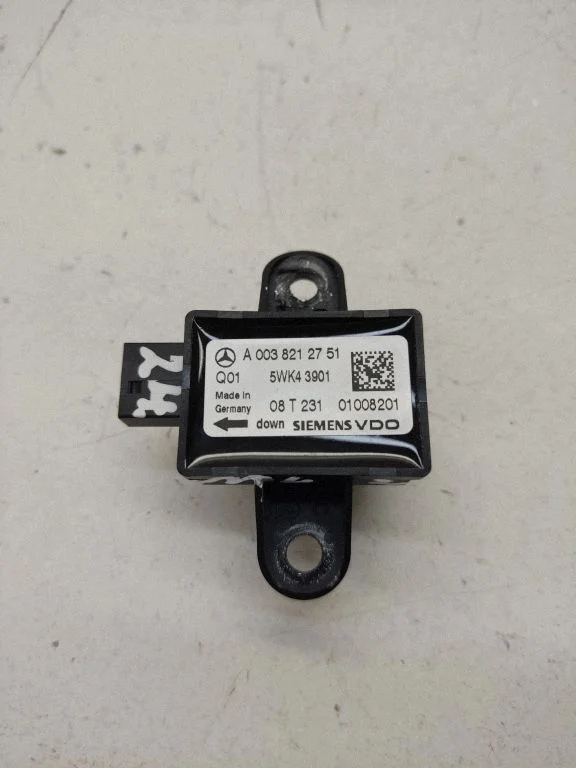 Drošības spilvenu trieciena sensors A0038212751
