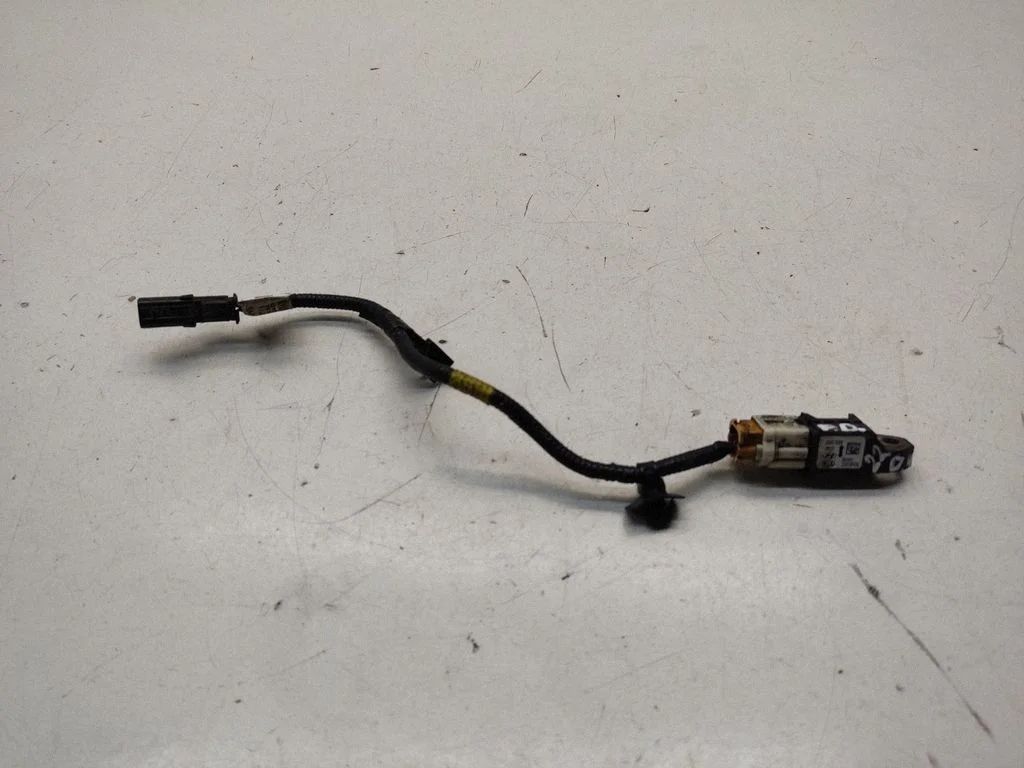 Airbag deployment crash/impact sensor 95920D4000