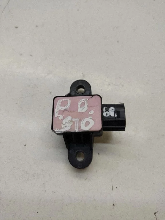 Airbag deployment crash/impact sensor 95920H8100