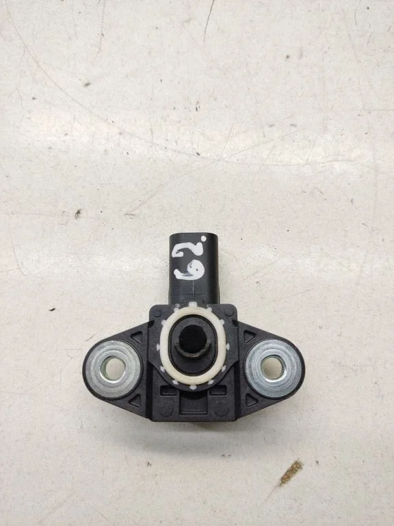 Drošības spilvenu trieciena sensors 95920J9100