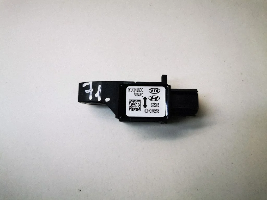 Airbag deployment crash/impact sensor – KIA Optima (2015-2020)