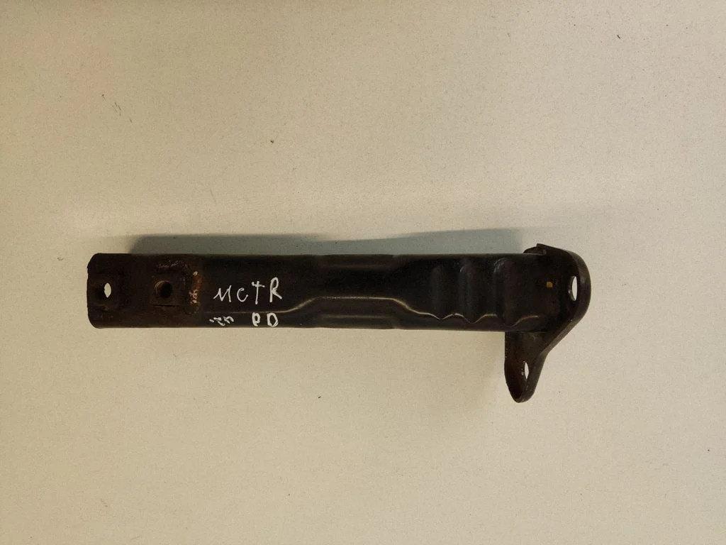 Front bumper shock/impact absorber 6772232