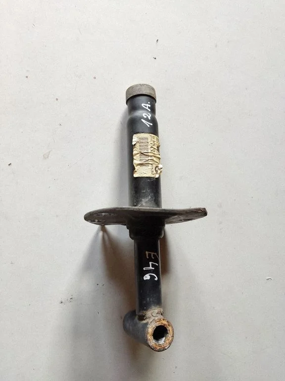 Front bumper shock/impact absorber 8195297