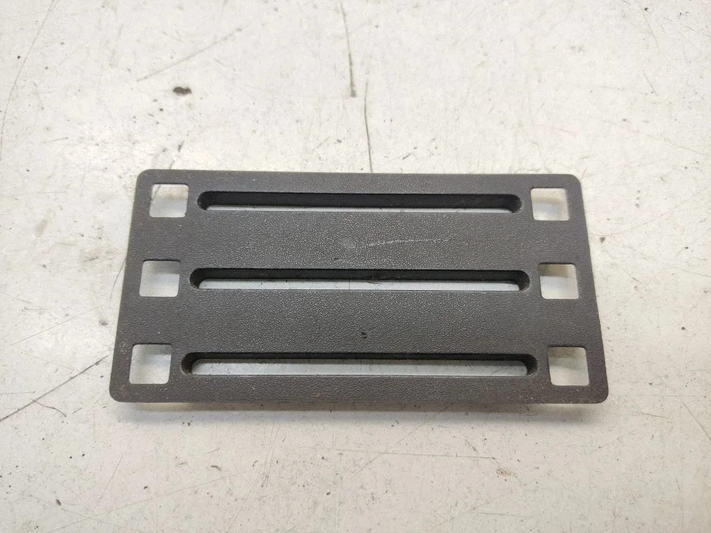 Climate control/heater control trim – BMW 3 Series E30 (1983-1994)