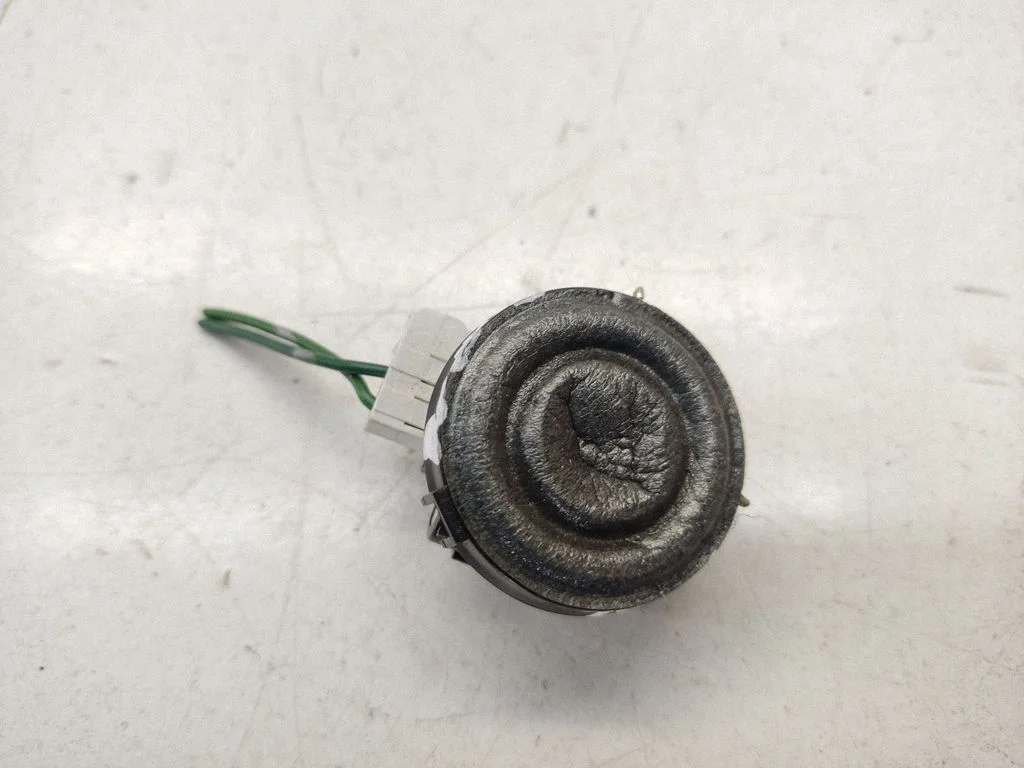 Front door high frequency speaker 28148JD100