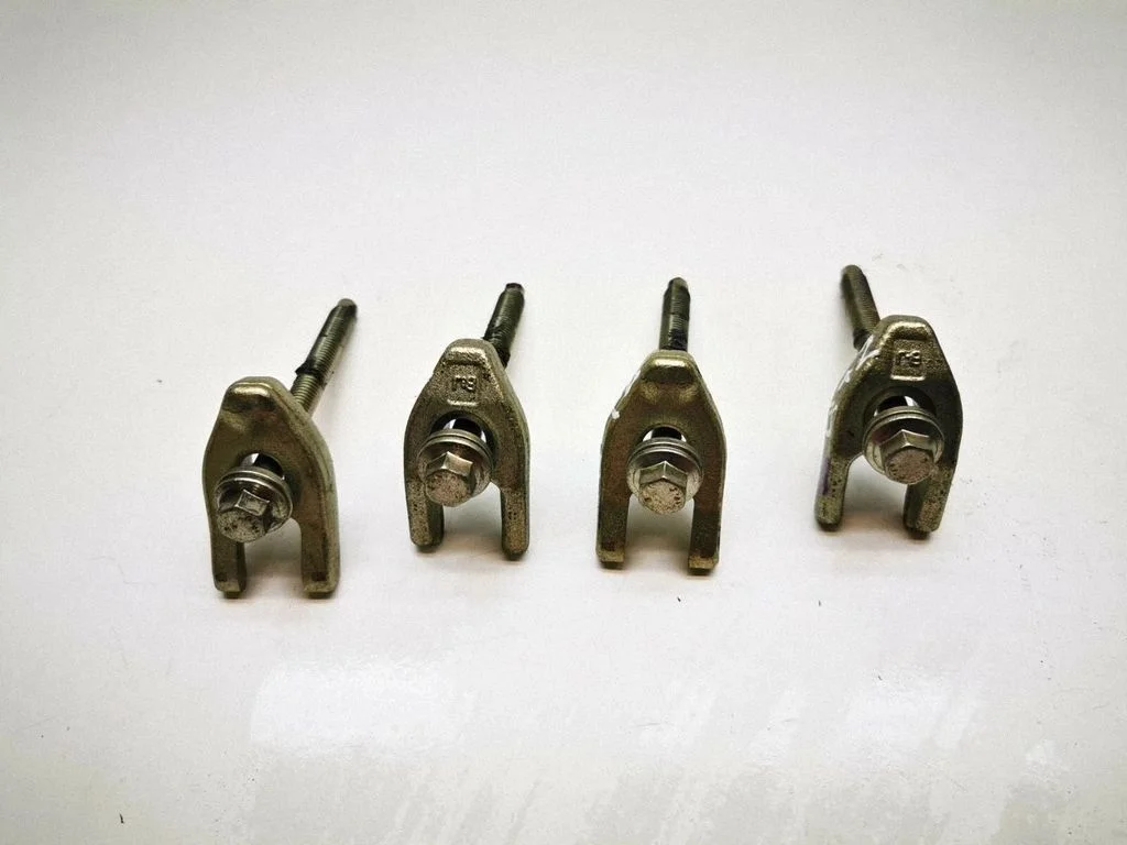 Fuel Injector clamp holder