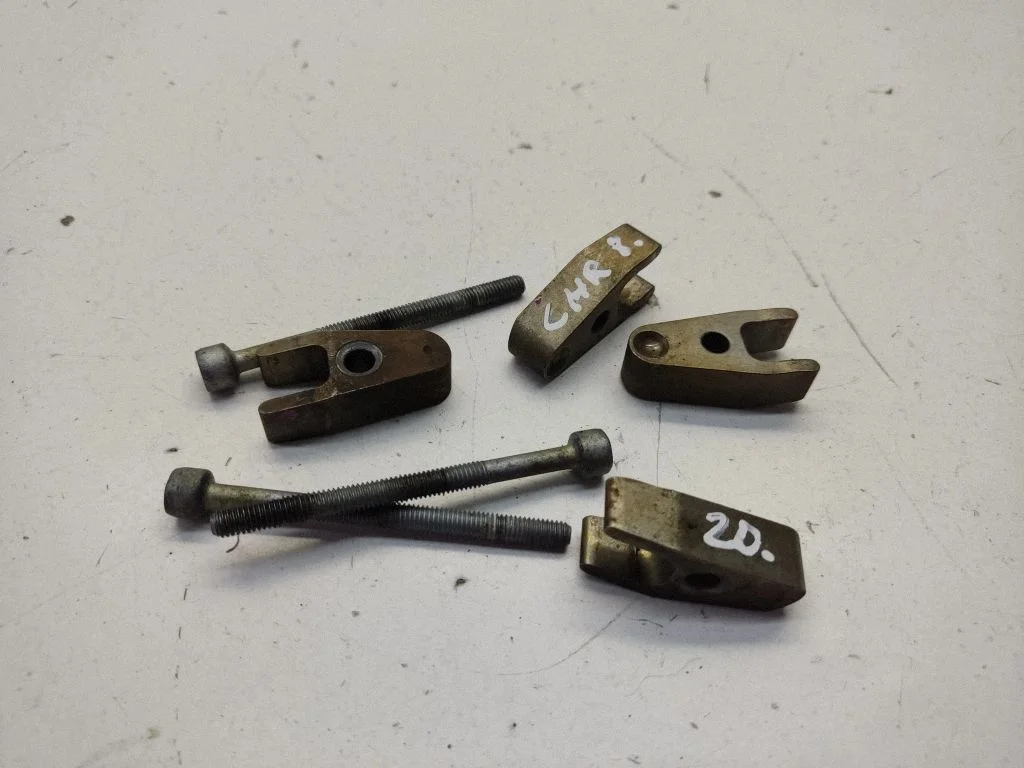 Fuel Injector clamp holder