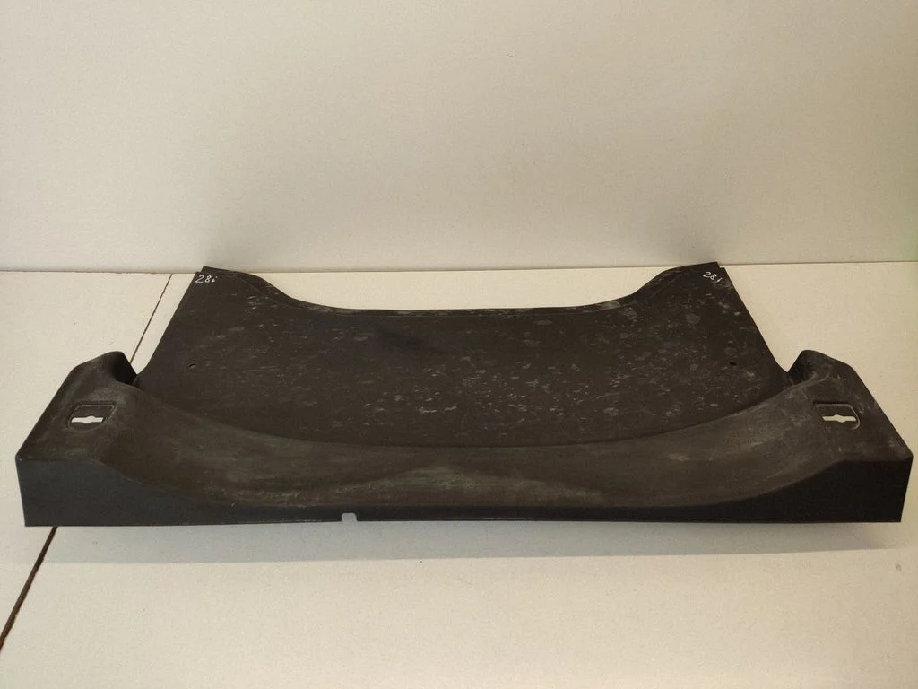 Tailgate trim – Mercedes-Benz C-Class AMG W204 (2007-2014)