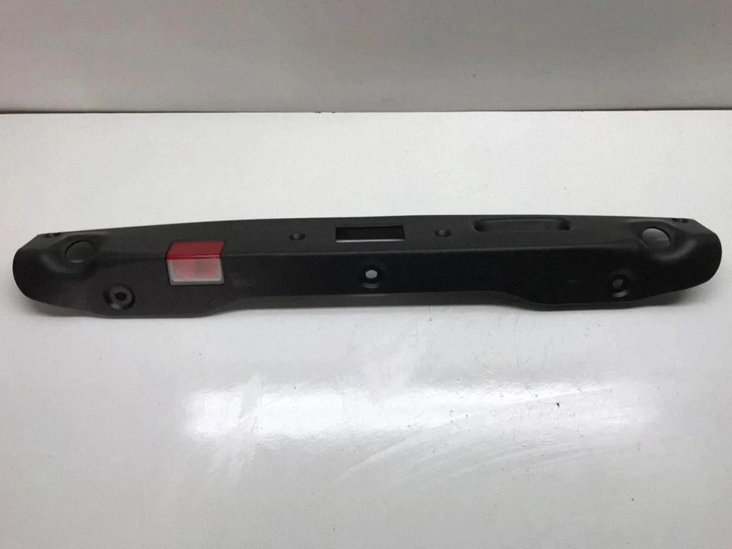 Tailgate trim – Mercedes-Benz C-Class AMG W204 (2007-2014)