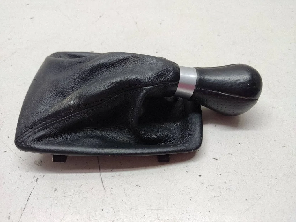 Gear lever shifter trim leather/knob 105018679