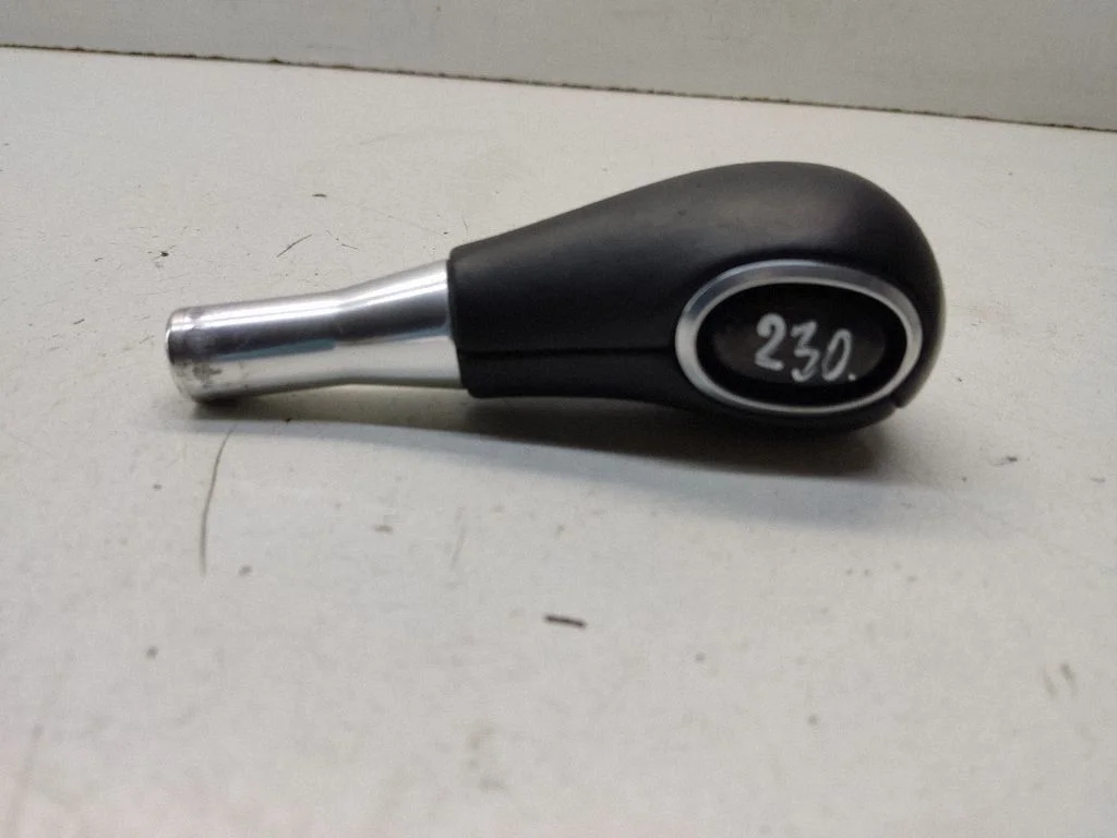 Gear lever shifter trim leather/knob – front
