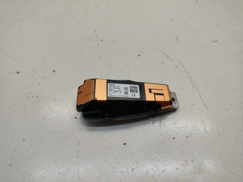 Antenn (GPS-antenn) – BMW 3-seeria G20 G21 (2019-)