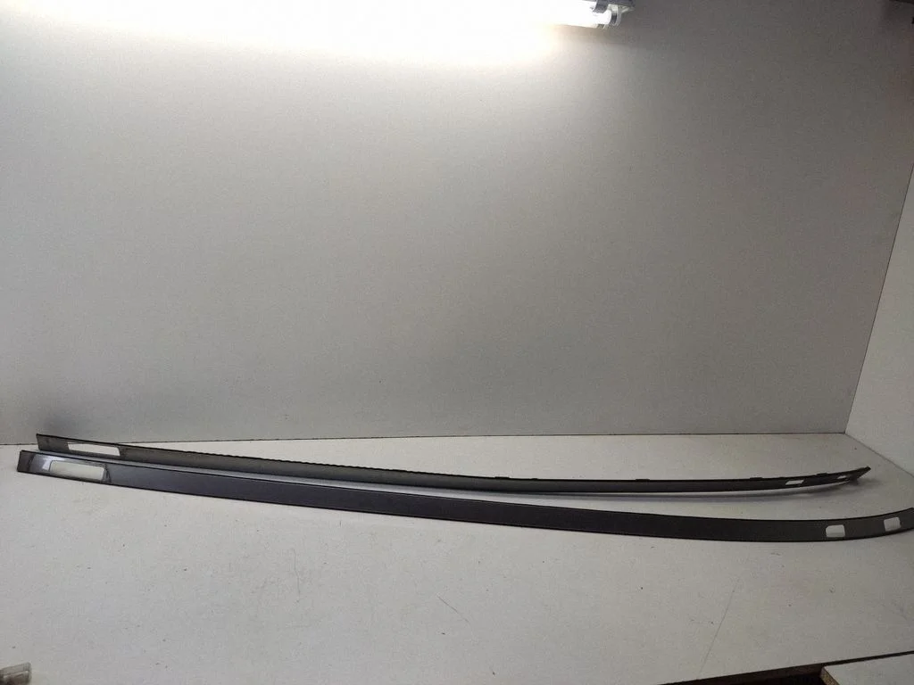 Roof trim bar molding cover 12758178