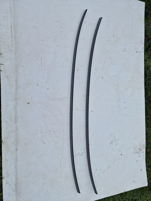 Katuse liist „molding" – BMW 5-seeria E60 E61 (2004-2010)