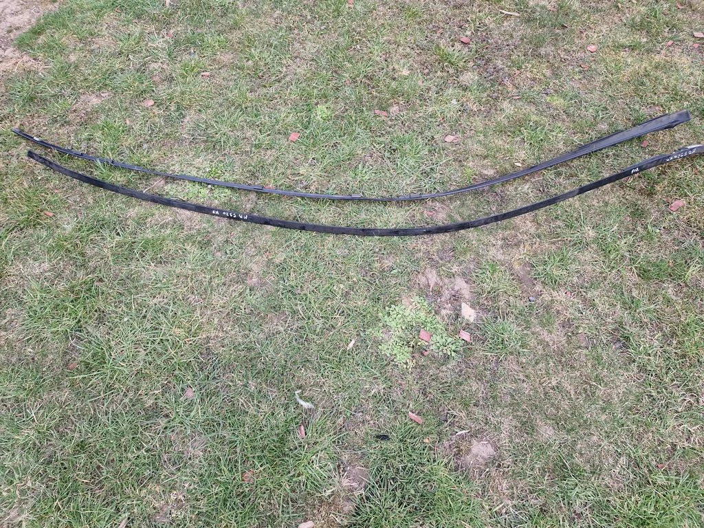Roof trim bar molding cover
