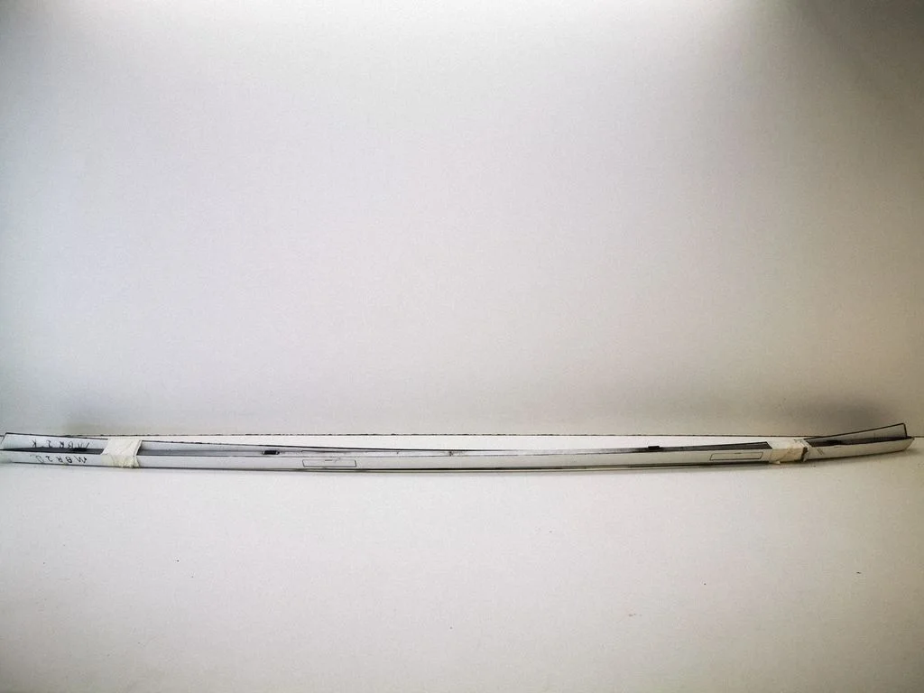 Roof trim bar molding cover – Mercedes-Benz R-Class W251 (2005-2013)
