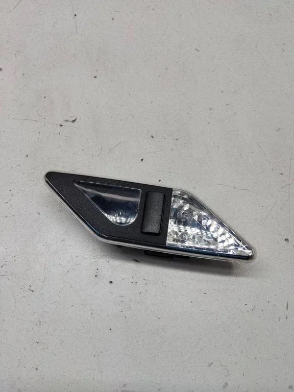 Other interior light 8375585