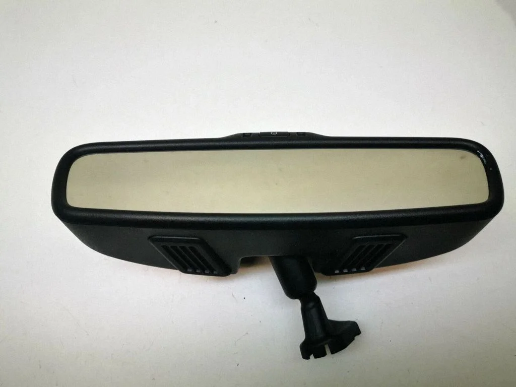 Tahavaatepeegel (salongis) 68020439AB