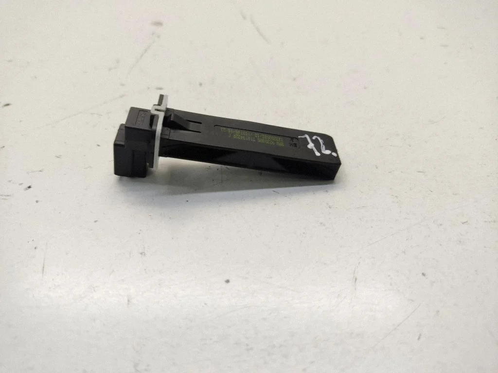 Salongi temperatuuri andur – BMW 3-seeria G20 G21 (2019-)