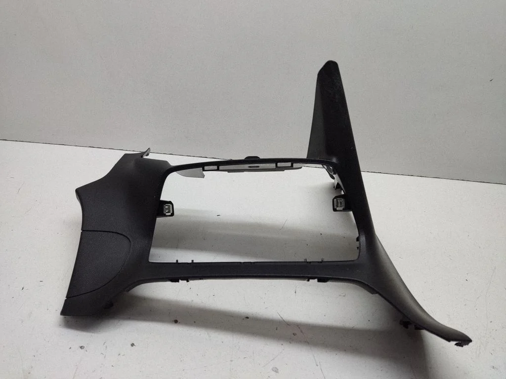 Other center console (tunnel) element 9834683880
