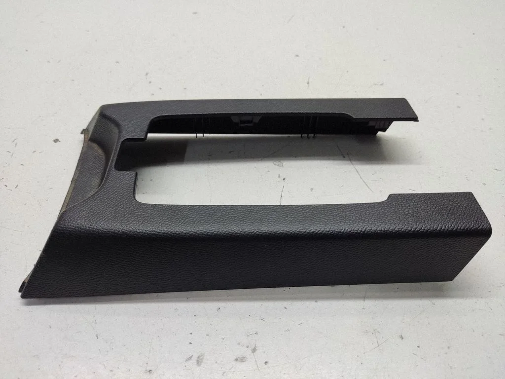 Other center console (tunnel) element 9834678780