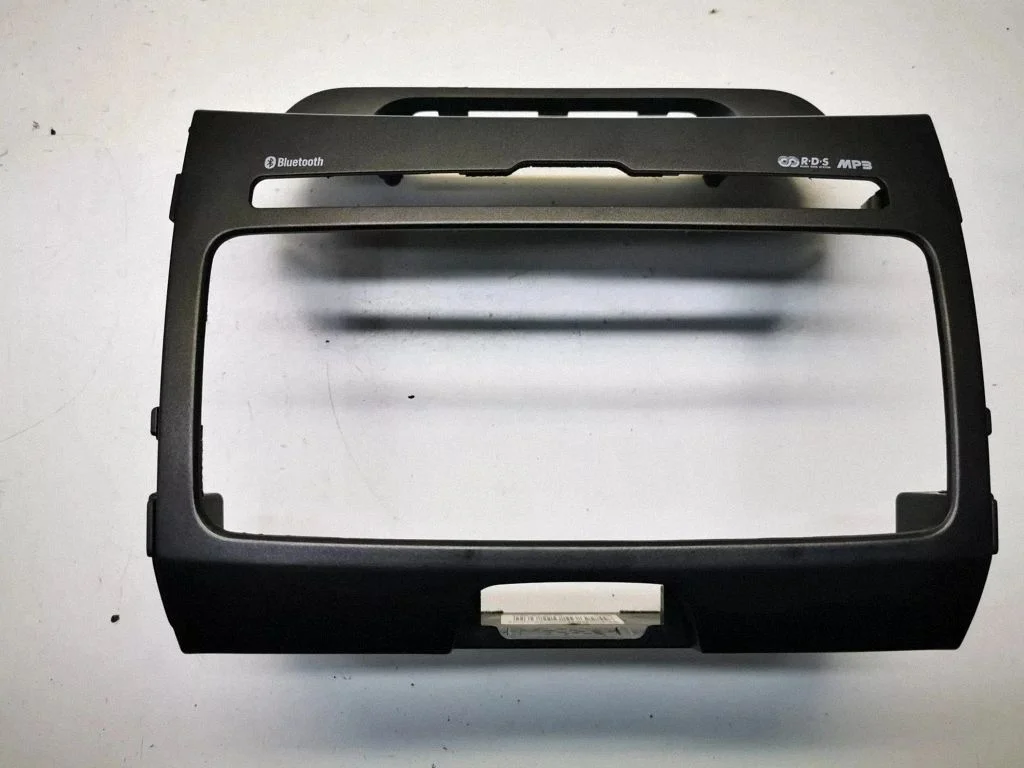 Other center console (tunnel) element U09781