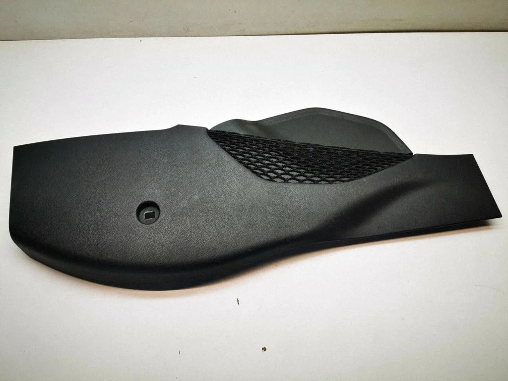 Other center console (tunnel) element AV11R046B27BD