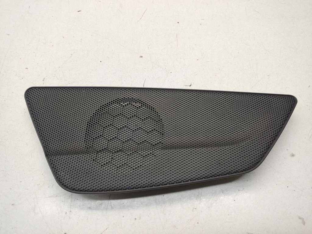 Subwoofer grill/trim – KIA Optima (2010-2015)
