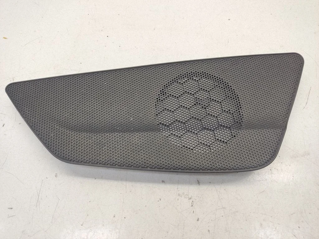 Subwoofer grill/trim – KIA Optima (2010-2015)
